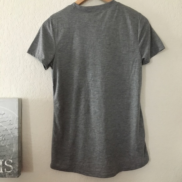 🛎 New!! Modern Luxe. XS “NOPE” Tee - Picture 2 of 5